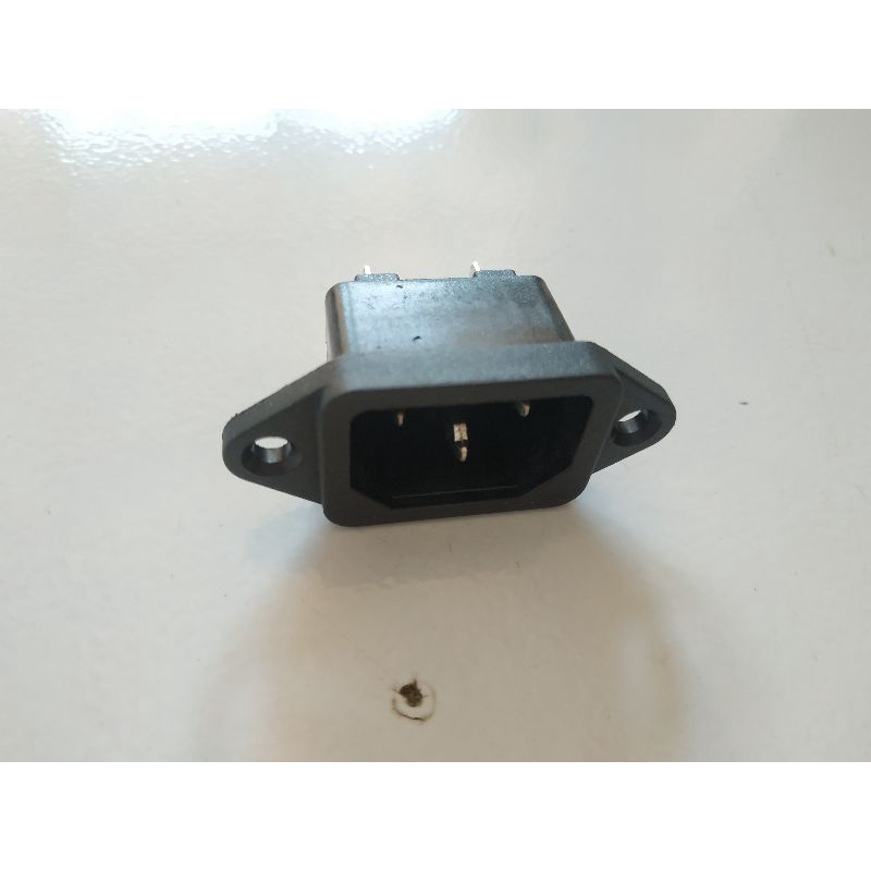 Soket AC 3 Pin Soket AC Komputer