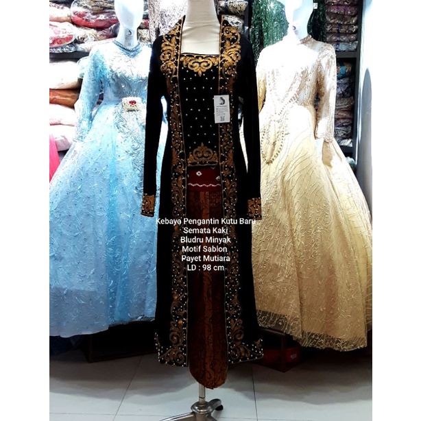 Kebaya Pengantin  bludru Kutu Baru standrat