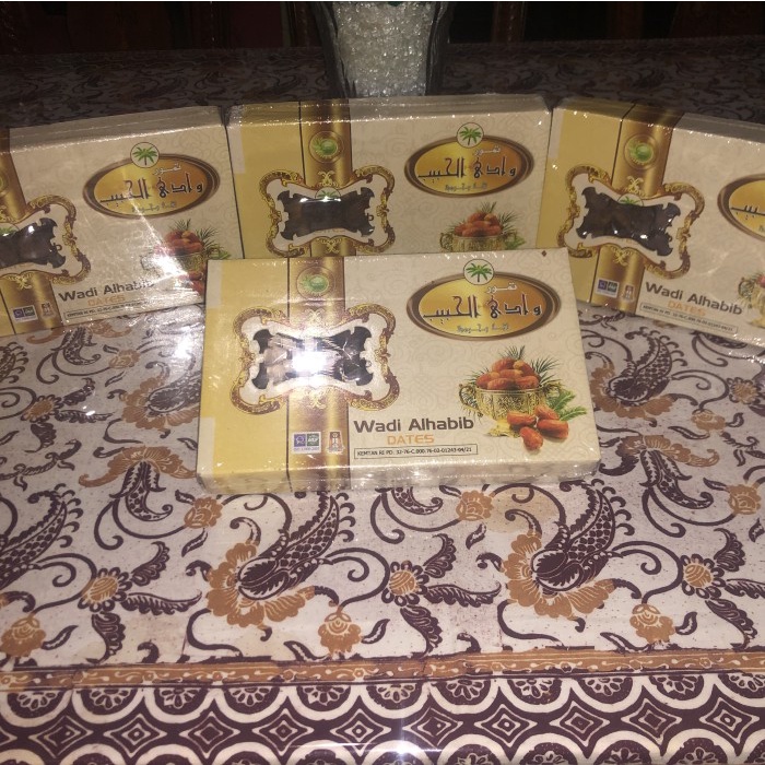 

KURMA AL-HABIB DATES MESIR ( Kemasan 1kg )