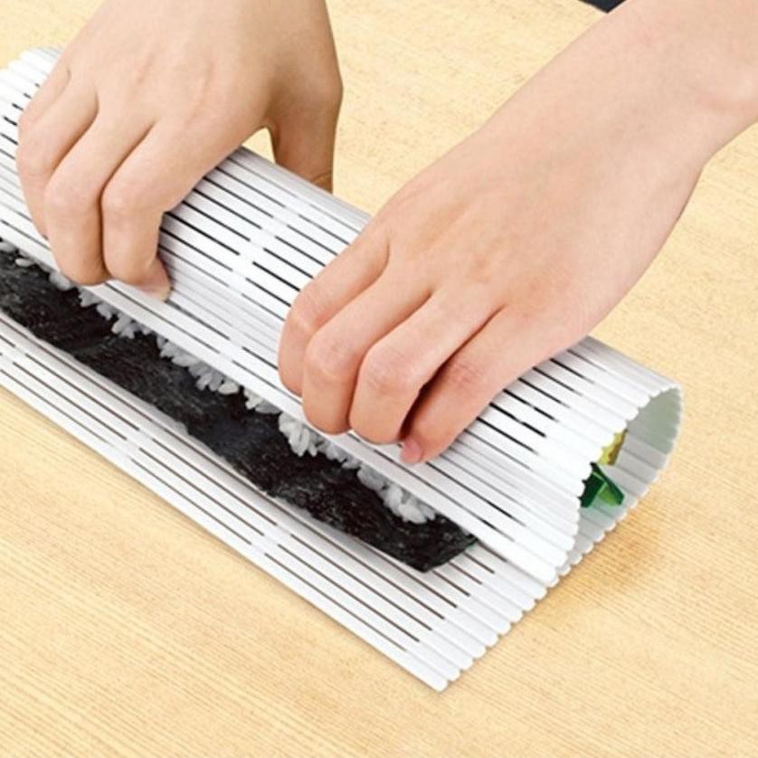 

(XI)Kini,. Alat Gulung Sushi - Nori Seaweed Sushi Roll Maker_ciamik
