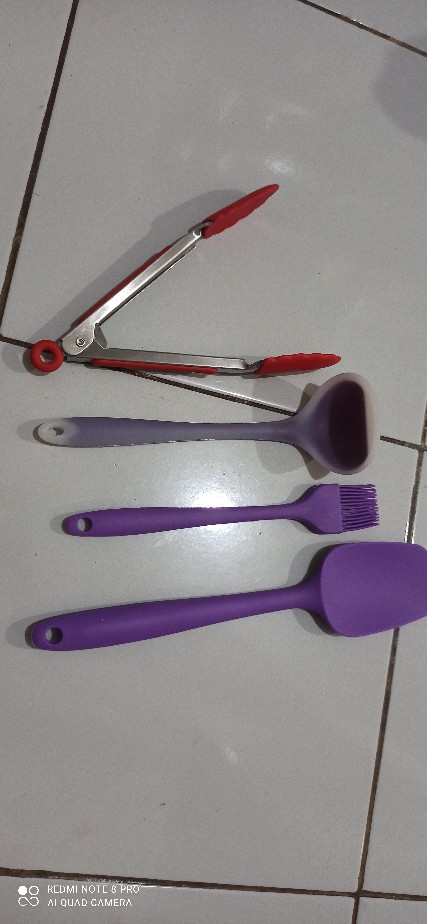 Large Silicone Spatula Model Sendok Kotak /sekop Besar 28cm