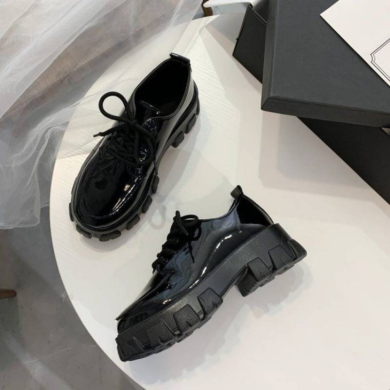 Sepatu Kerja Docmart Wanita Terbaru Sepatu Perempuan Loafers Import  Sepatu Formal ala Korea Sepatu casual Kekinian SK-012