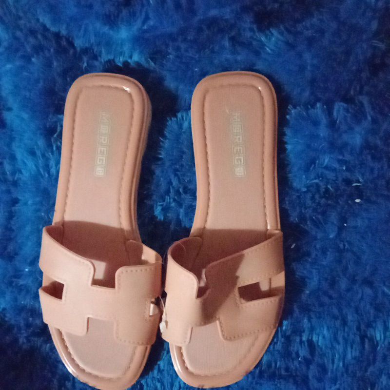 sandal morego wanita