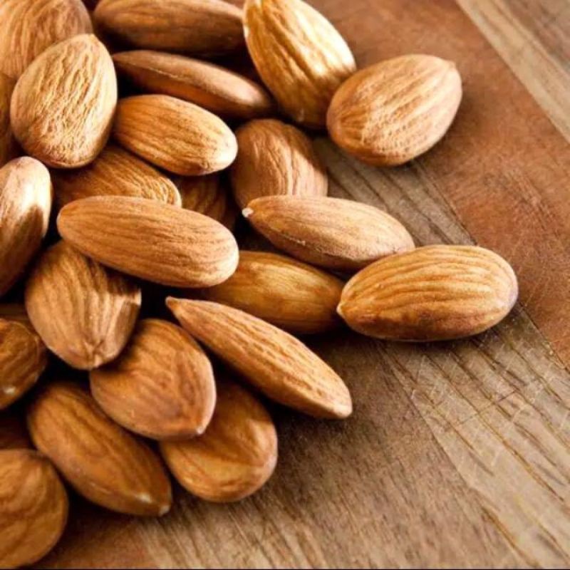 

Natural Raw Almond Whole/Kacang Almond Mentah Utuh @500gr