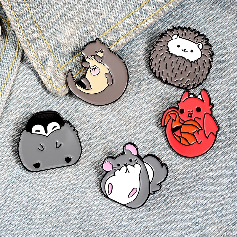 Bros Pin Enamel Desain Landak Chinchilla Otter Penguin Dragon Untuk Hadiah Anak