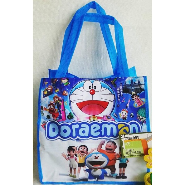 

Premium Product!!! Tas Souvenir Ulang Tahun, Doraemon - Paling Dicari