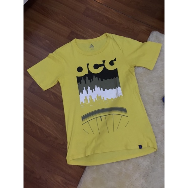 Kaos Nike ACG Yellow Colour