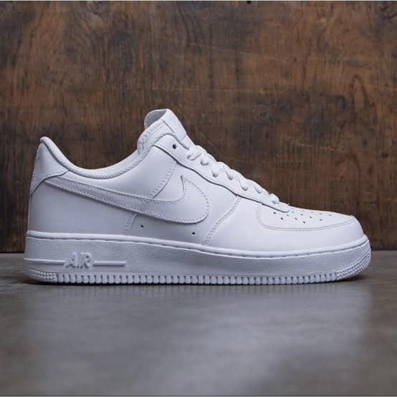 Nike Air Force 1 white premium