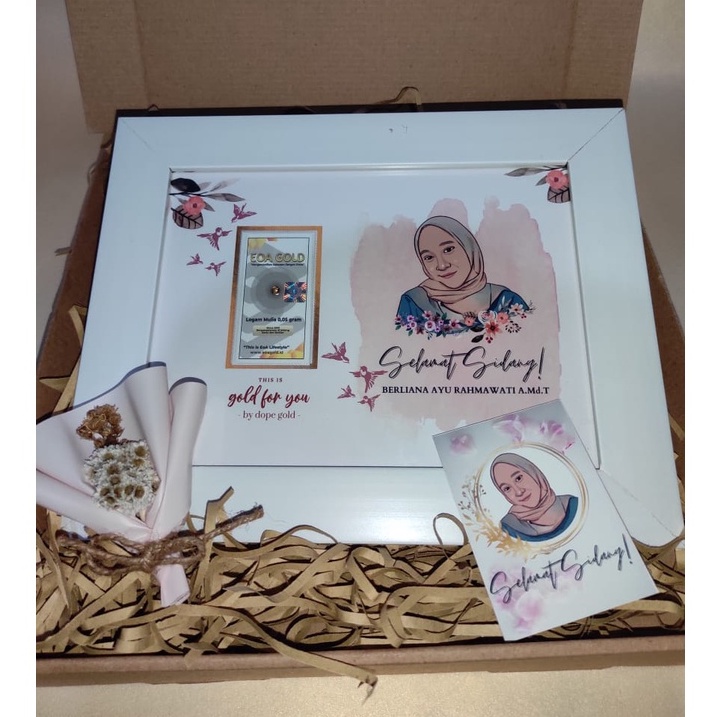 Hadiah kado sidang skripsi, wisuda : 0,5 gram emas 24 karat, wedding, ulang tahun, lahiran (Gift)