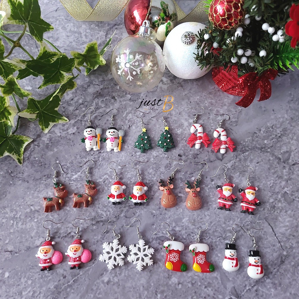 [ready] Anting Natal Anak Hook Simple Handmade Figurine Santa Deer Snowman Candy Christmas Tree C001