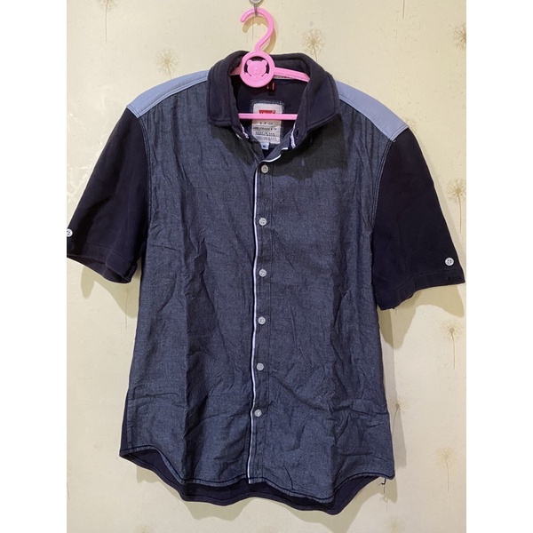 KAOS POLO MERK LEVIS