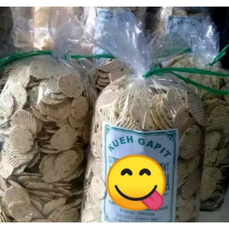 

gapit kacang khas cirebon ada rasa bawang