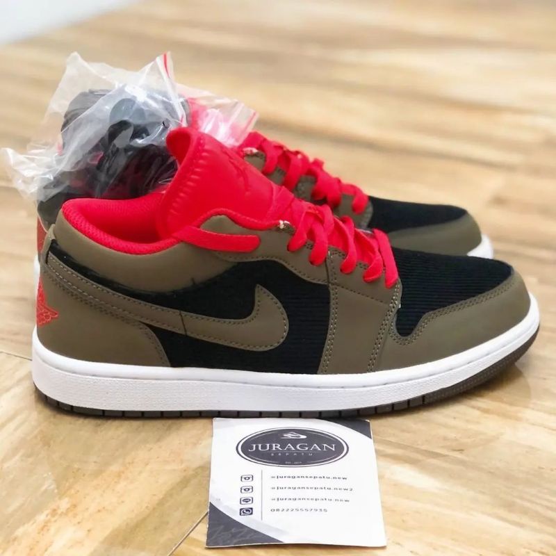 Nike Air Jordan 1 Low &quot;Black/Olive-Bright Crimson&quot;