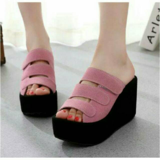 Wedges cantik