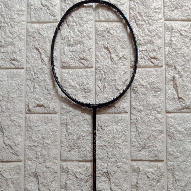 Raket Badminton MAXBOLT BLACK WOVEN - Hitam