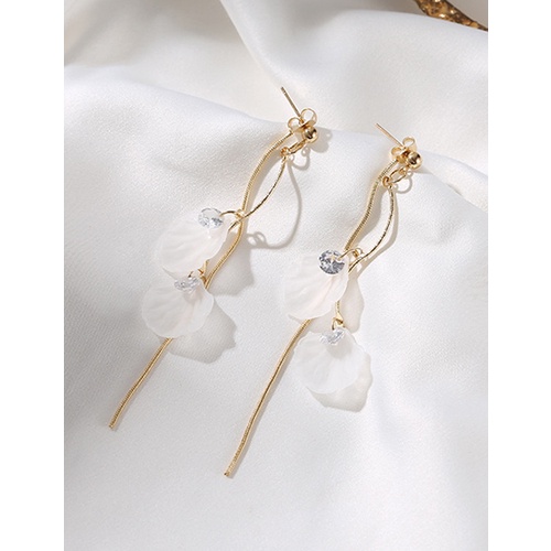 LRC Anting Fashion Golden Shell Tassel Long Crystal Chain P64212