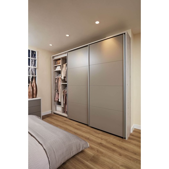 lemari pakaian minimalis murah Custom Jakarta