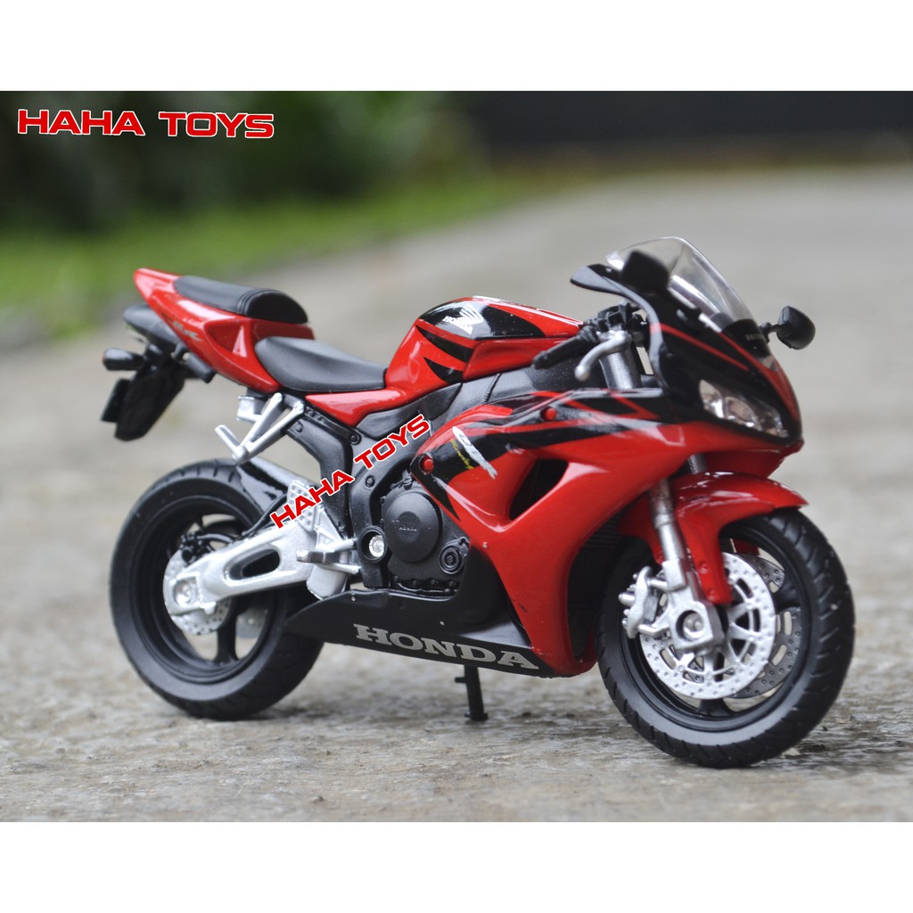 Miniatur/diecast Moge Welly Honda CBR 1000 RR Skala 1/18