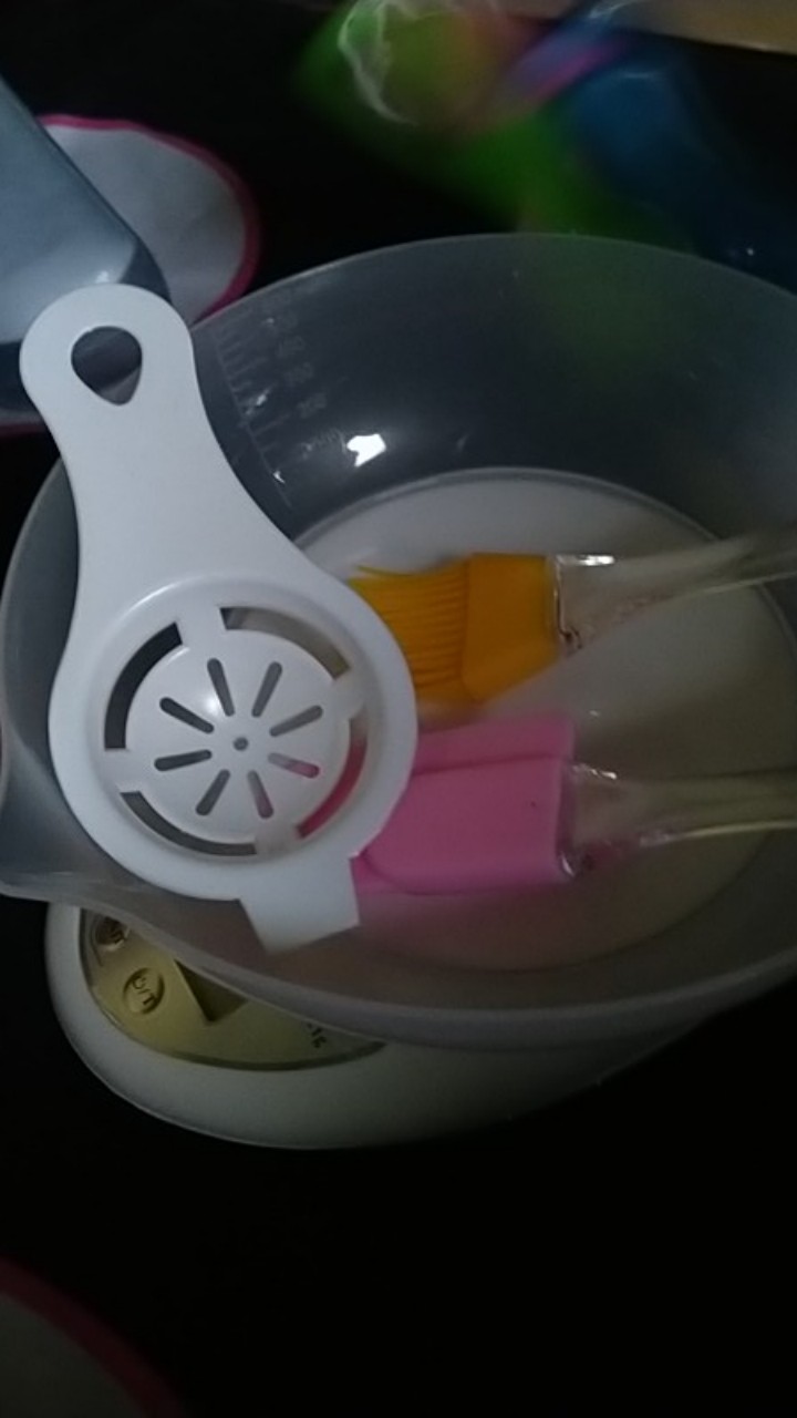 Timbangan Mangkok Super Promo (timbangan + Sendok Takar + Kuas + Pemisah Kuning Telur + Spatula)