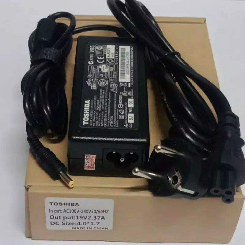 Adaptor Charger laptop Toshiba Satellite U840 U840W U840T U920T Z20T 19V 2.37A Gratis kabel power