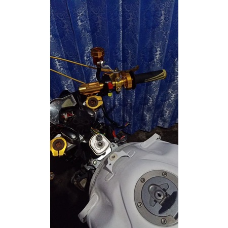 saklar kanan stater on/off all motor tombol merah - kuning pemakaian all motor