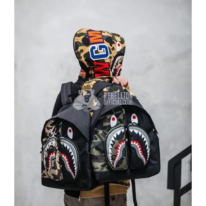 tas bape shark