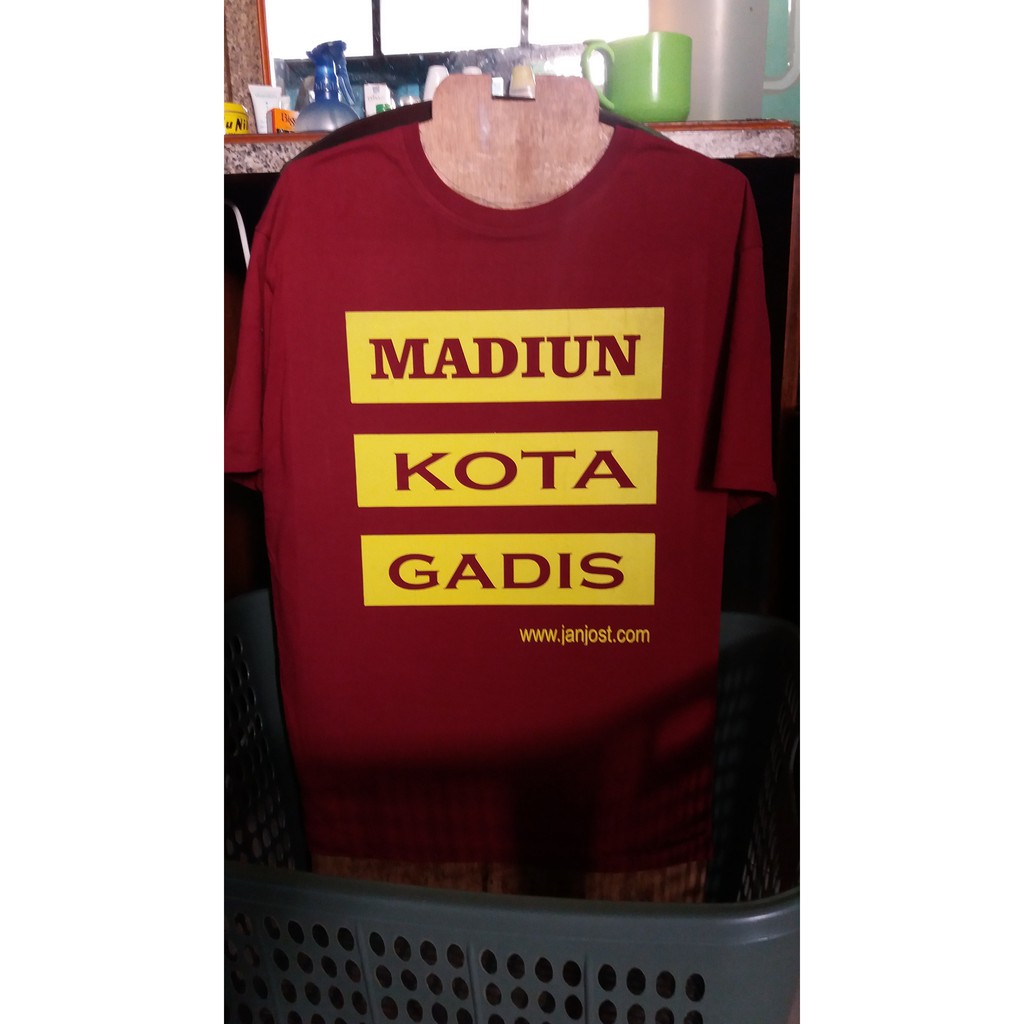 Sablon Kaos Manual Plastisol Rubber Satuan Murah Bisa Lusinan Jakarta