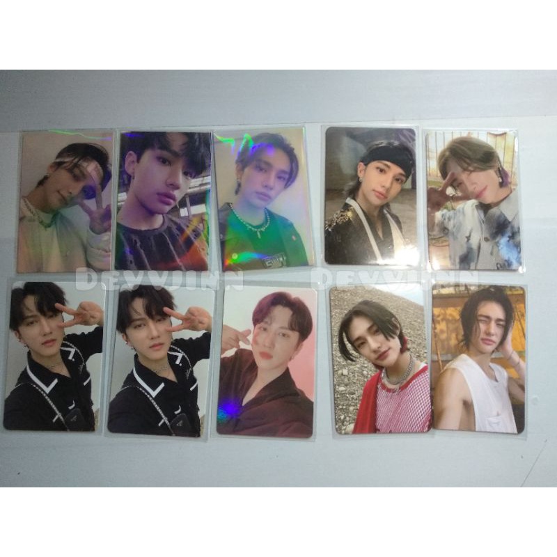 WTS HYUNJIN BANDANA SELFIE HANBOK MERAH DS DOUBLE SIDE GO LIVE I AM NOT NOEASY