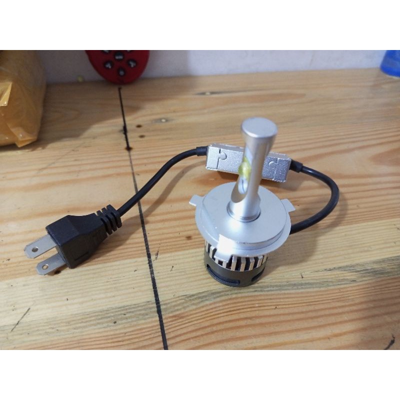 led H4 sorotan atas bawah 30watt 5500k