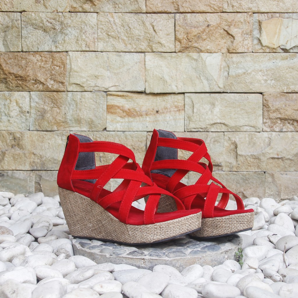 SEPATU SANDAL WEDGES WANITA MERAH BOTKN01