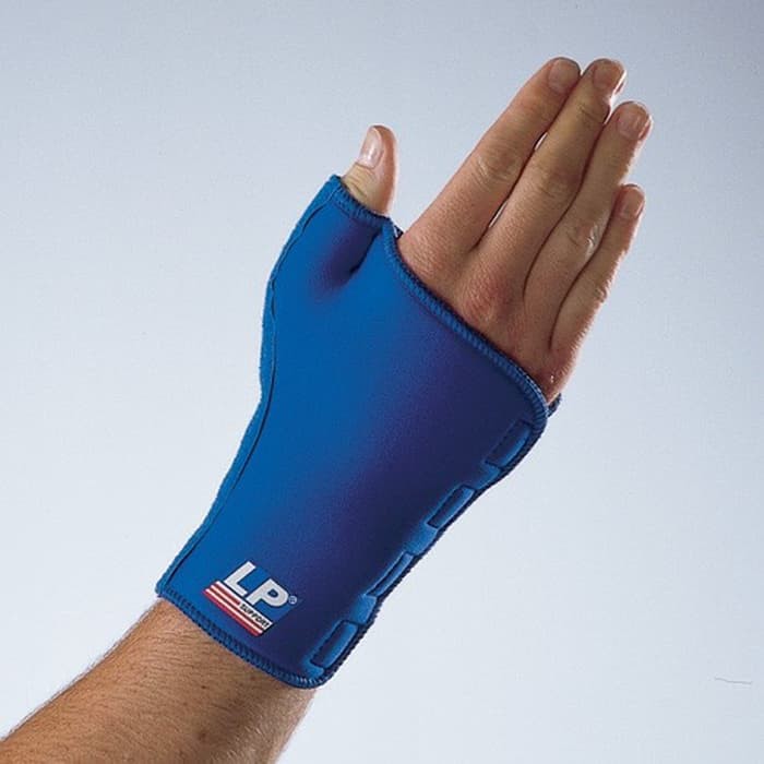 Lp Support 776 Wrist Thumb Support Alat Pelindung Pergelangan Tangan dan Jempol Neoprene Lpsupport Lp Suport Thumbs