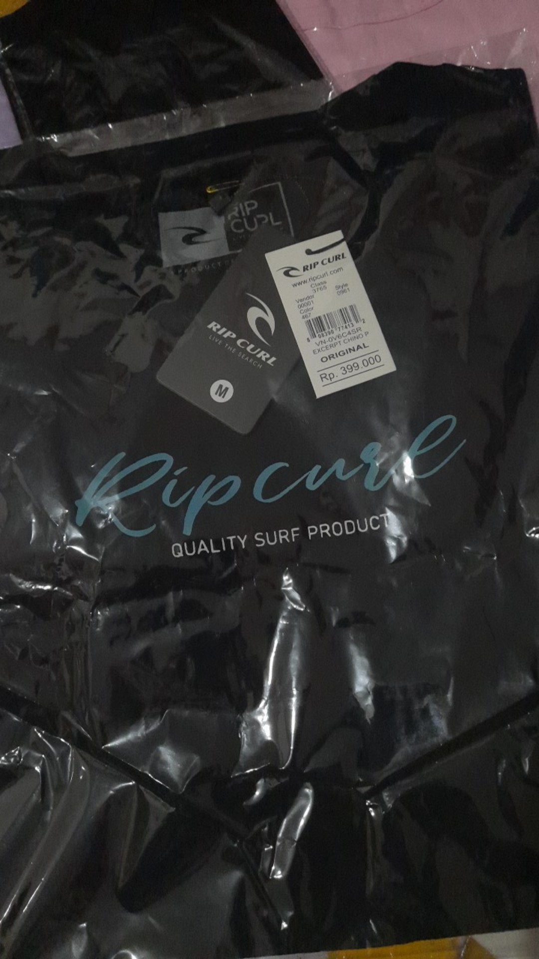 Kaos Distro Skate & Surf High Quality Adn065