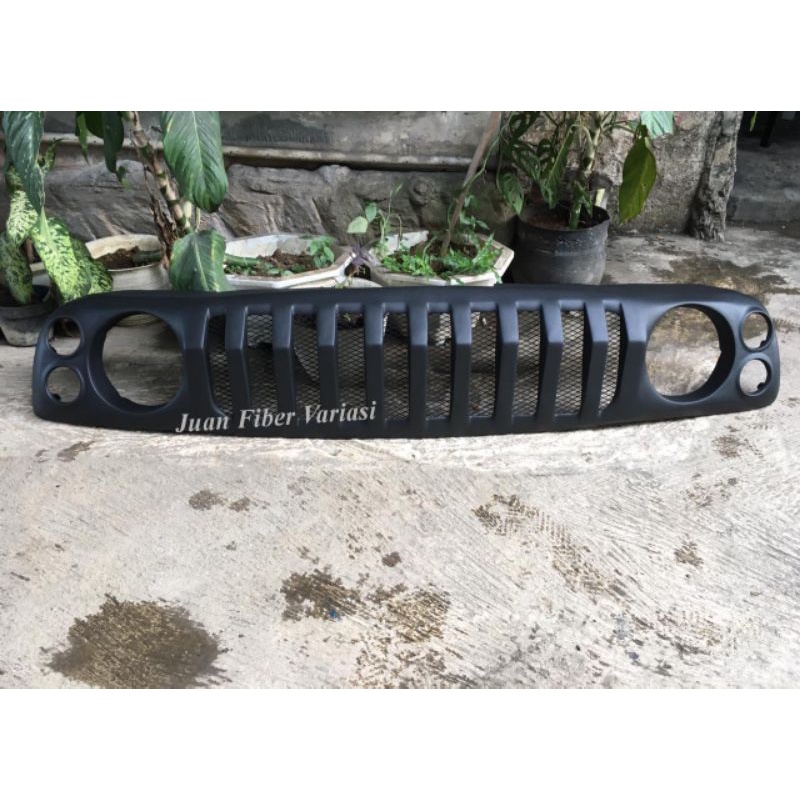 Grill Grand escudo custome humer caribian 1.6 2.o xl7