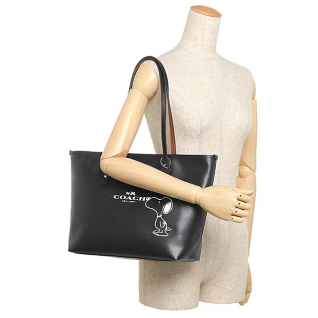 Coach Snoopy City Zip Tote