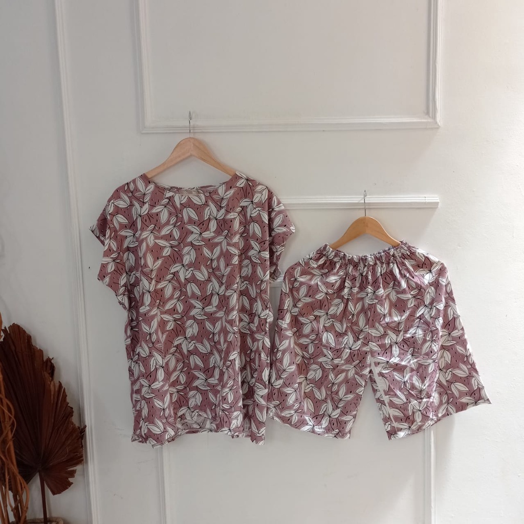 baju tidur wanita celana pendek - setcel rayon polos murah - setelan pendek wanita jumbo ld 120 - one set rayon jumbo lengan pendek-Leica Butterfly