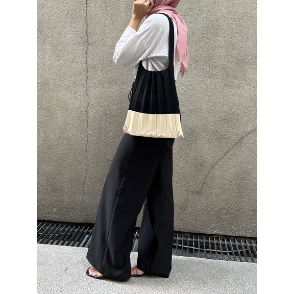 TOTE BAG - KNITTED TOTE BAG