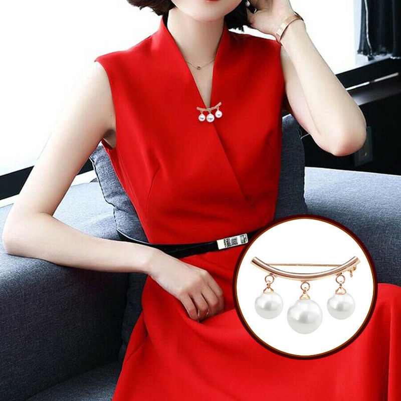 Bros Pin Model Menjuntai Aksen Mutiara Warna Putih Bahan Alloy Untuk Wanita