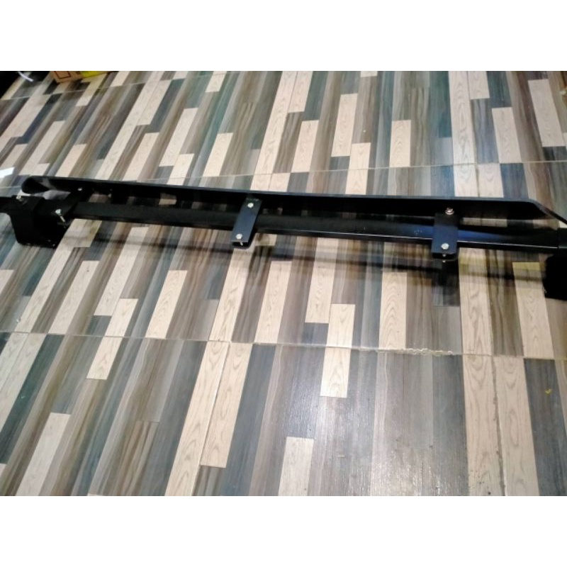 Thule pick up universal (Bahan mika tebal 5mili) kompit tinggal pasang ,gak perlu ribet