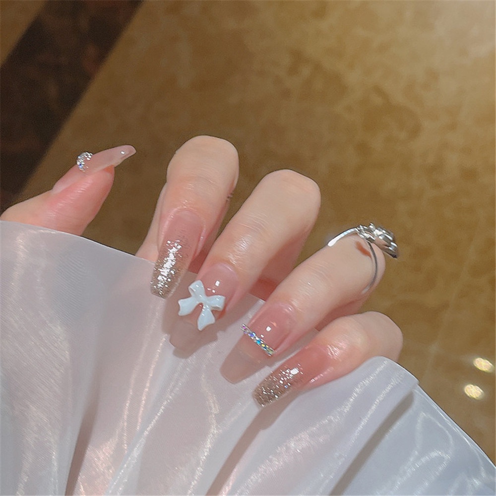 1 Kotak Hiasan Kuku Bentuk Pita / Beruang / Mutiara / Berlian Imitasi Warna-Warni Untuk Nail Art