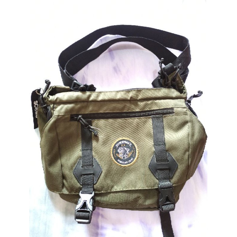 TAS PINGGANG ARMY SCREAMOUS
