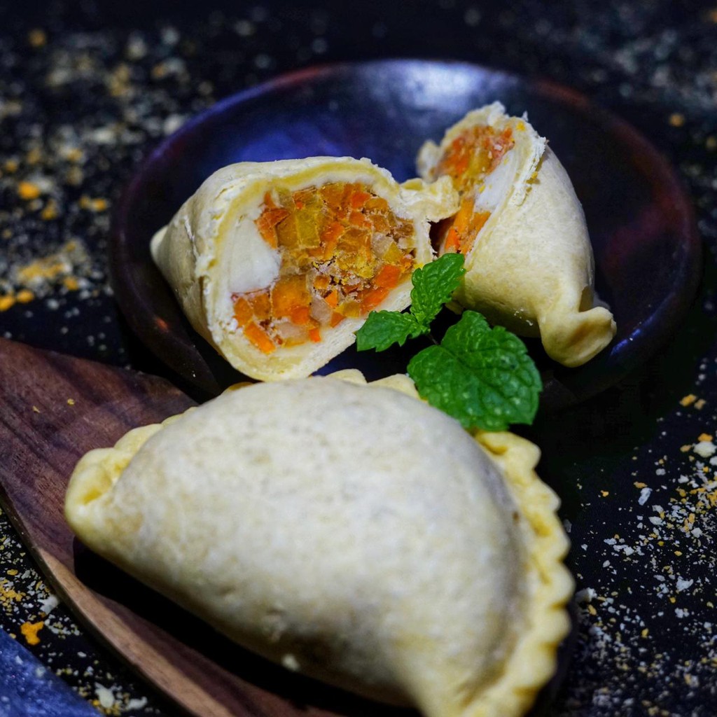

Pastel Rogout isi Sayuran, Ayam dan telur 5 pcs per Pack