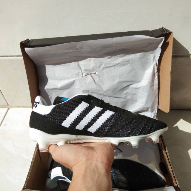 Sepatu Sepakbola Adidas copa 70y fg