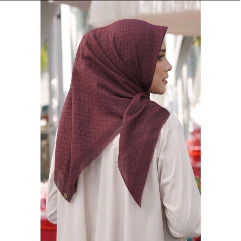 tapis spiced apple Buttonscarves