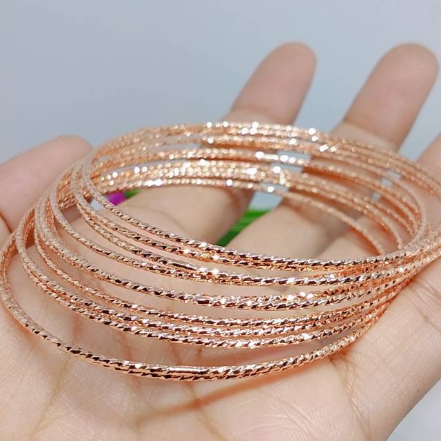 Gelang Tangan Kroncong Wanita Titanium Xuping Perhiasan Aksesoris Fashion Lapis Emas Anti Karat