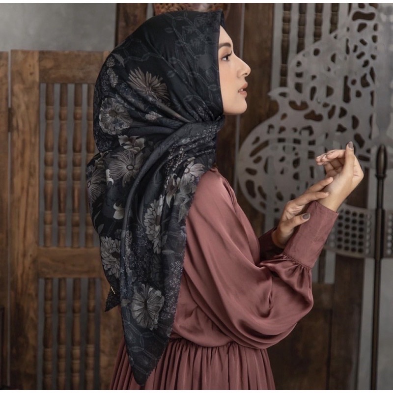 Sandhya Scarf Heaven Lights / HL / Heavenlights