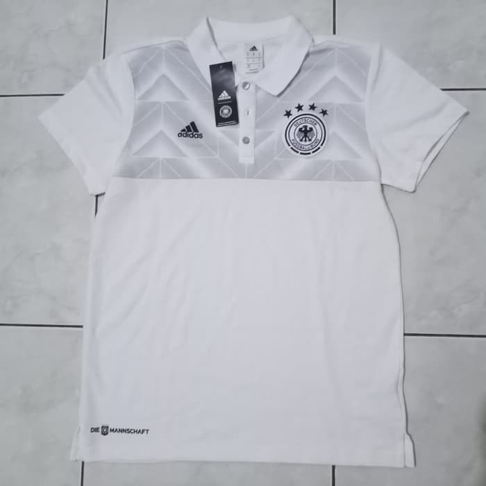Kaos Polo Shirt Pria original Adidas Men Jerman Germany Die Mannschaft Putih Size M Luar ( EUR)