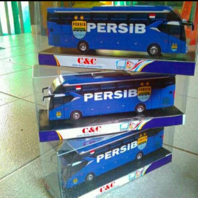 Papercraft miniatur bus Persib