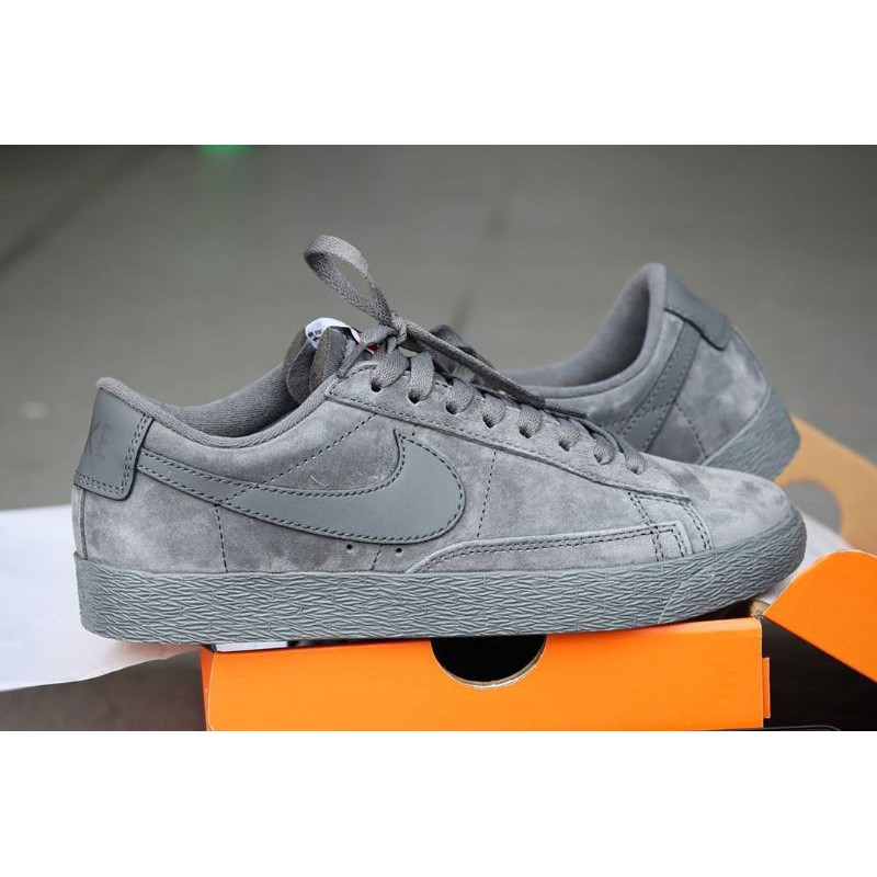 Nike Blazer Low Triple Grey