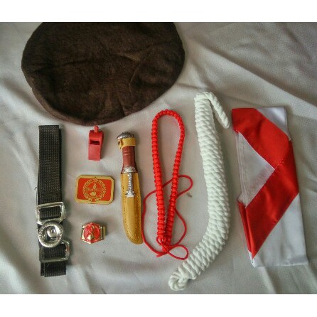 perlengkapan pramuka penggalang cowok, alat pramuka penggalang pria