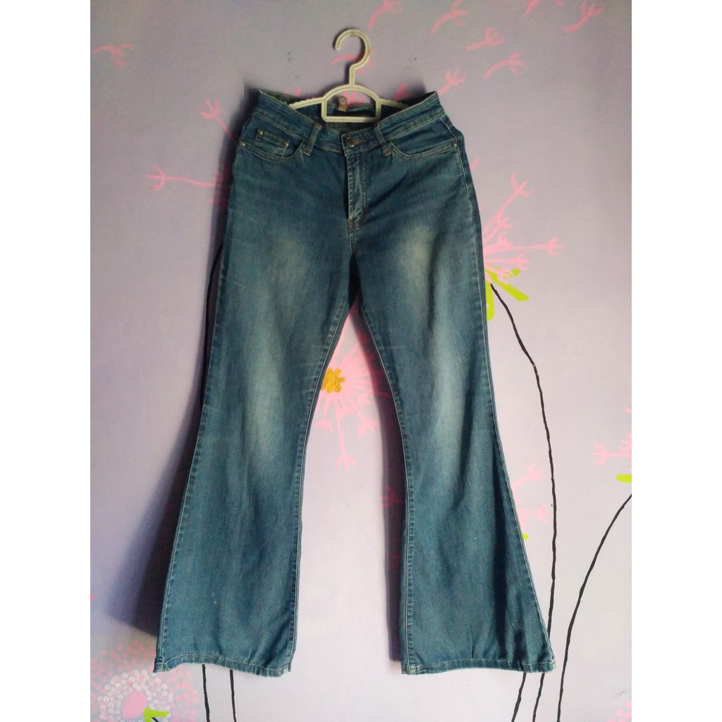 Preloved - Jeans TMX Basic Jeans Cutbray Size 26